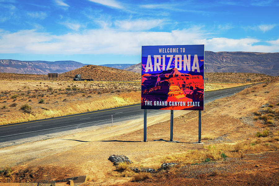 18-Wheeler Accident Cases in Arizona: The Essential Role of Specialized Legal Representation